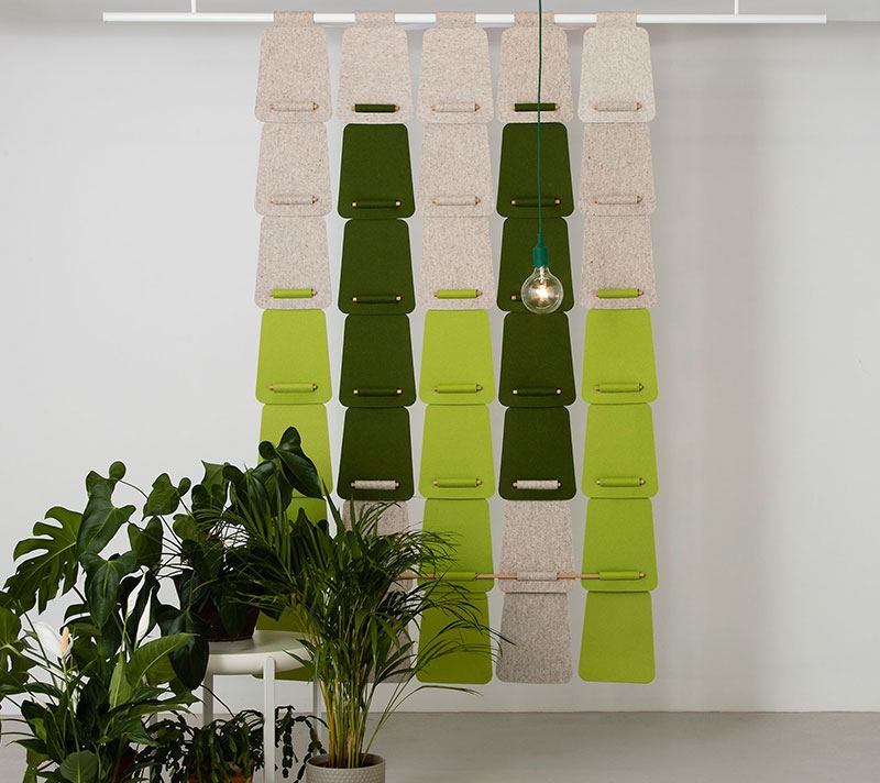Cascade hanging screen cascade hanging screen
